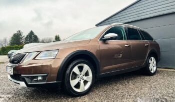 SKODA Octavia  | 4×4 (doł. automatycznie) | Automatyczna | 150 KM | Brązowy full
