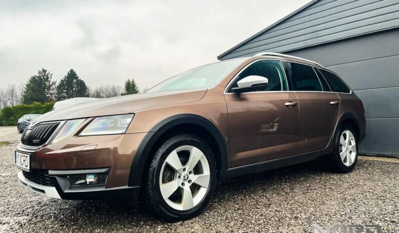 SKODA Octavia  | 4×4 (doł. automatycznie) | Automatyczna | 150 KM | Brązowy full