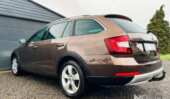 SKODA Octavia  | 4×4 (doł. automatycznie) | Automatyczna | 150 KM | Brązowy full