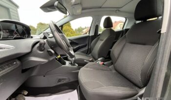 PEUGEOT 208  | FWD (przód) | Manualna | 82 KM | Szary full