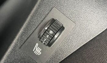 PEUGEOT 208  | FWD (przód) | Manualna | 82 KM | Szary full