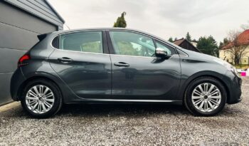 PEUGEOT 208  | FWD (przód) | Manualna | 82 KM | Szary full
