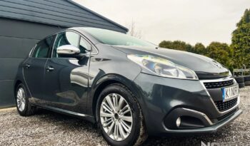 PEUGEOT 208  | FWD (przód) | Manualna | 82 KM | Szary full