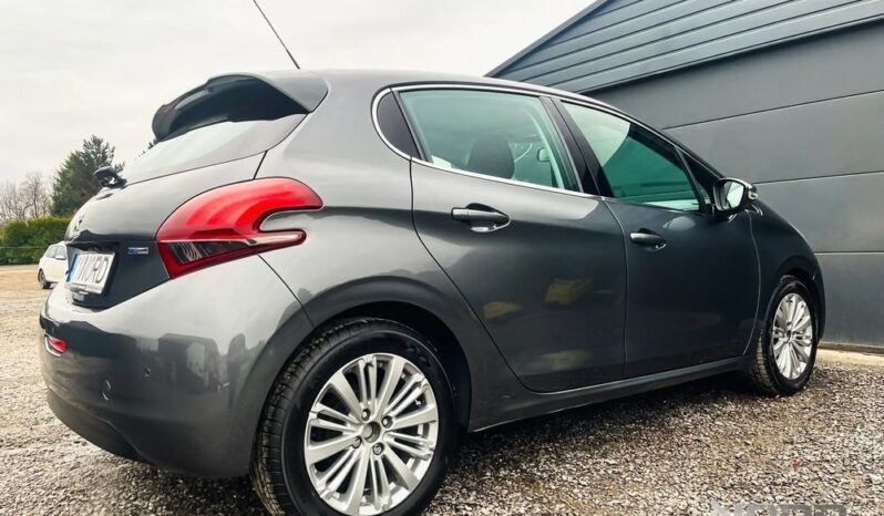 PEUGEOT 208  | FWD (przód) | Manualna | 82 KM | Szary full