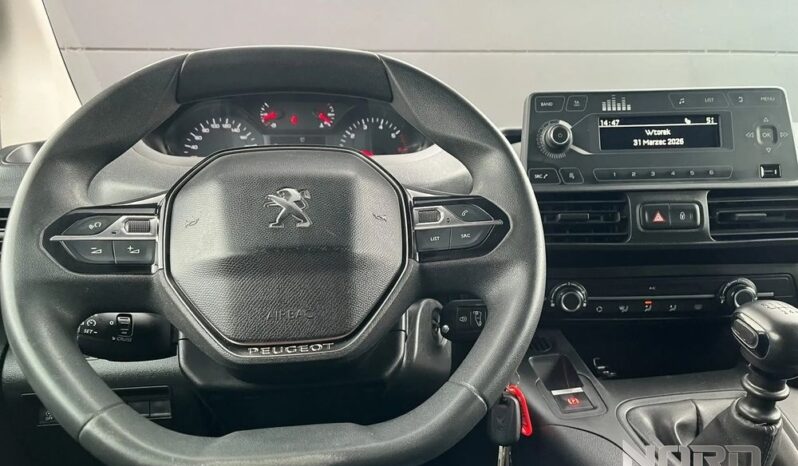 PEUGEOT Partner  | 4×4 (doł. ręcznie) | Manualna | 131 KM | Czerwony full
