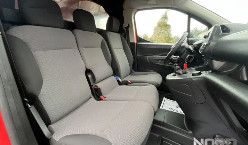 PEUGEOT Partner  | 4×4 (doł. ręcznie) | Manualna | 131 KM | Czerwony full