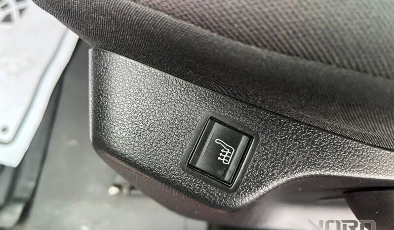 PEUGEOT Partner  | 4×4 (doł. ręcznie) | Manualna | 131 KM | Czerwony full