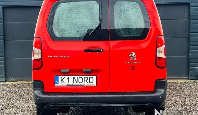 PEUGEOT Partner  | 4×4 (doł. ręcznie) | Manualna | 131 KM | Czerwony full