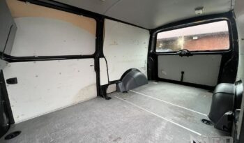 VOLKSWAGEN Transporter | FWD (przód) | Manualna | 150 KM | Czarny full