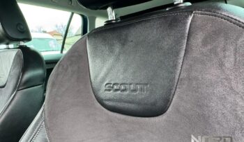SKODA Octavia  | 4×4 (stały) | Automatyczna | 184 KM | Niebieski full