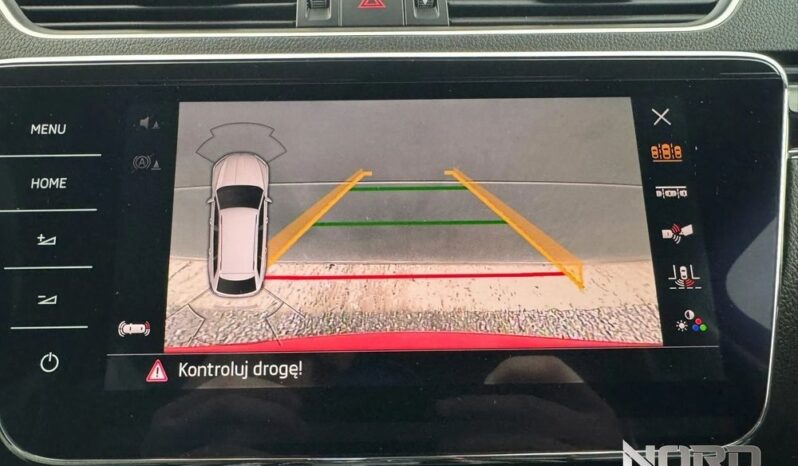 SKODA Superb  | 4×4 (stały) | Automatyczna | 190 KM | Czerwony full