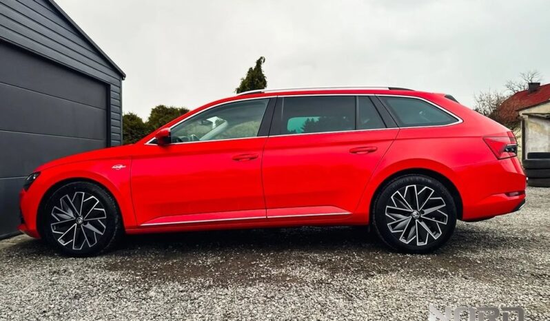 SKODA Superb  | 4×4 (stały) | Automatyczna | 190 KM | Czerwony full