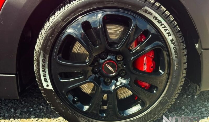 Mini Cooper S | FWD (przód) | Automatyczna | 231 KM | Czerwony full