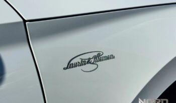 SKODA Superb  | 4×4 (stały) | Automatyczna | 190 KM | Biały full