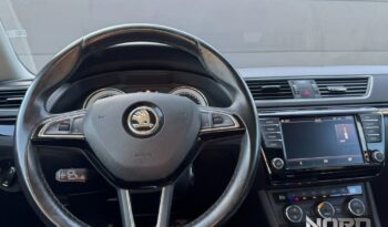 SKODA Superb  | 4×4 (stały) | Automatyczna | 190 KM | Biały full