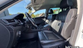 SKODA Superb  | 4×4 (stały) | Automatyczna | 190 KM | Biały full