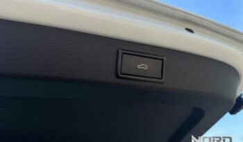 SKODA Superb  | 4×4 (stały) | Automatyczna | 190 KM | Biały full
