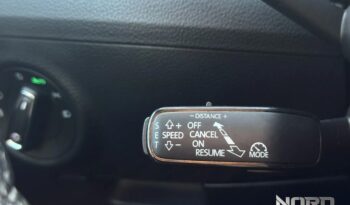 SKODA Superb  | 4×4 (stały) | Automatyczna | 190 KM | Biały full