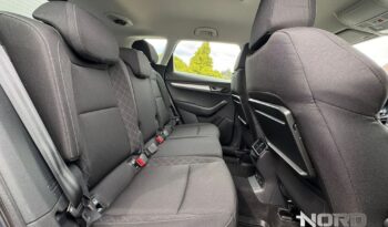 SKODA Karoq | FWD (przód) | Automatyczna | 150 KM | Niebieski full