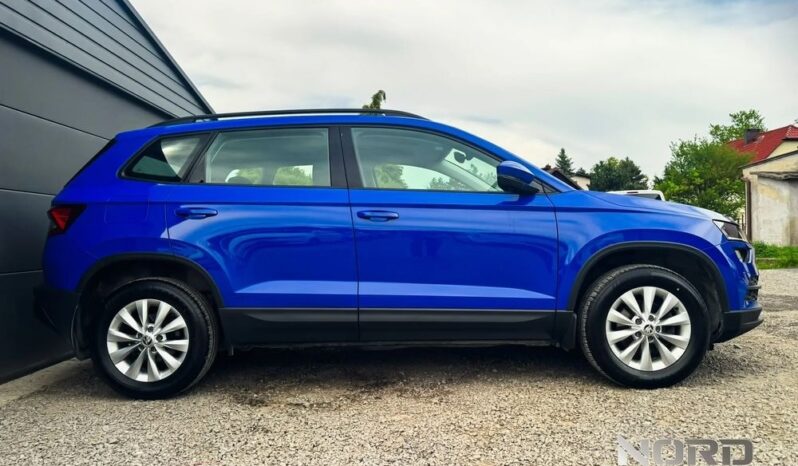 SKODA Karoq | FWD (przód) | Automatyczna | 150 KM | Niebieski full