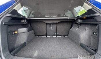 SKODA Karoq | FWD (przód) | Automatyczna | 150 KM | Niebieski full