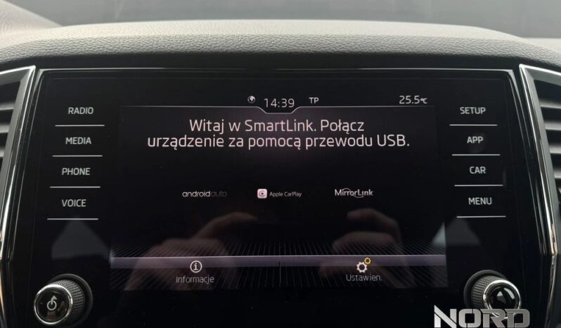 SKODA Karoq | FWD (przód) | Automatyczna | 150 KM | Niebieski full