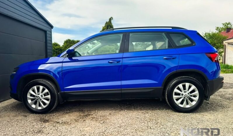 SKODA Karoq | FWD (przód) | Automatyczna | 150 KM | Niebieski full