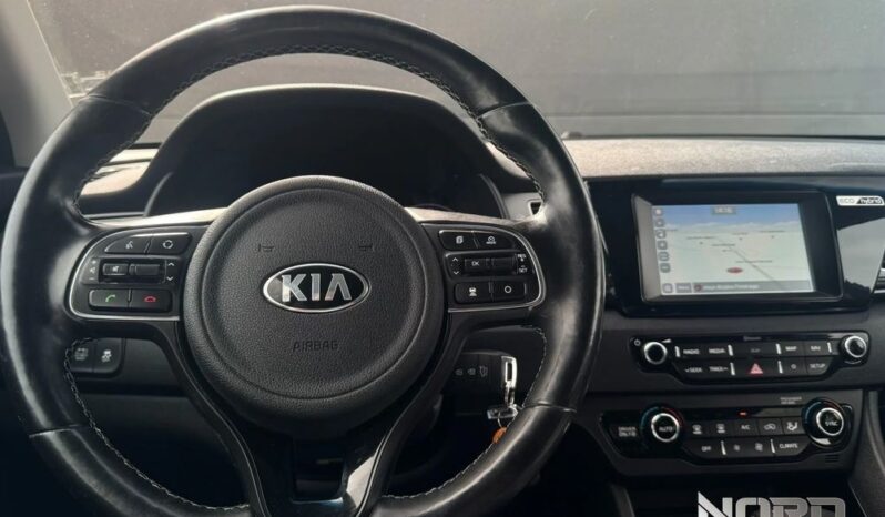 KIA Niro  | FWD (przód) | Automatyczna | 141 KM | Czarny full