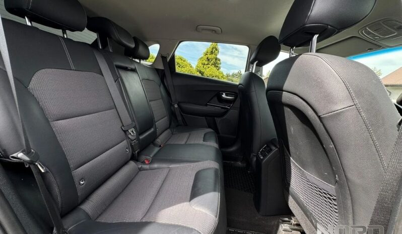 KIA Niro  | FWD (przód) | Automatyczna | 141 KM | Czarny full