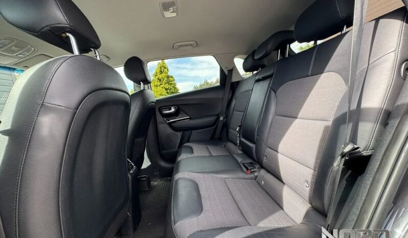 KIA Niro  | FWD (przód) | Automatyczna | 141 KM | Czarny full