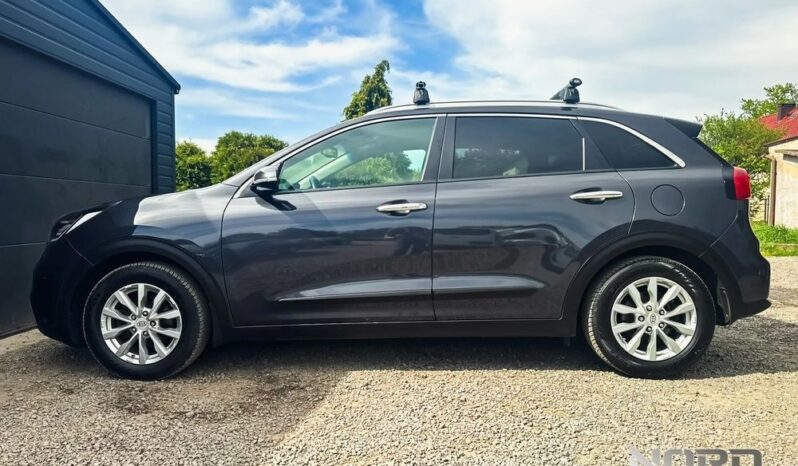 KIA Niro  | FWD (przód) | Automatyczna | 141 KM | Czarny full