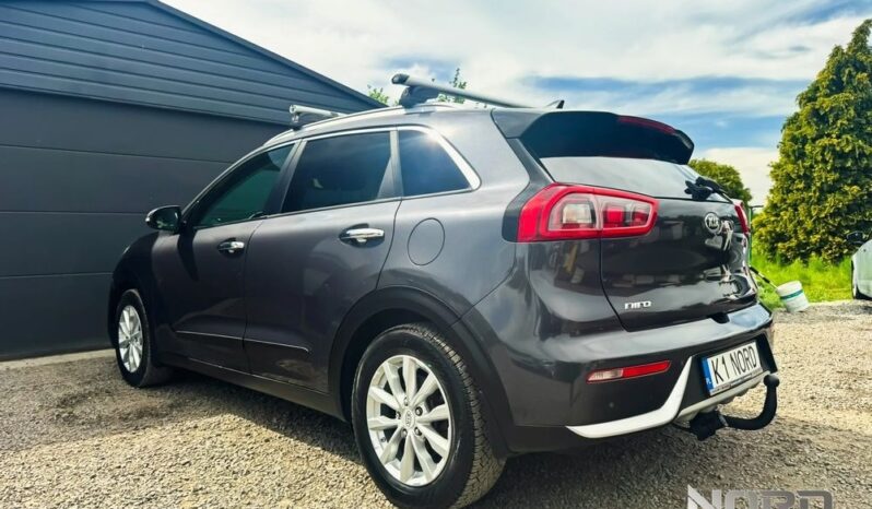 KIA Niro  | FWD (przód) | Automatyczna | 141 KM | Czarny full