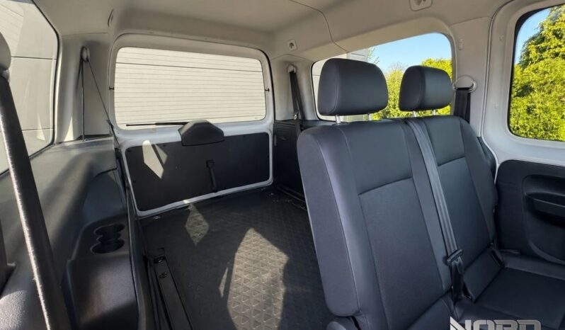 VOLKSWAGEN Caddy | FWD (przód) | Automatyczna | 125 KM | Biały full