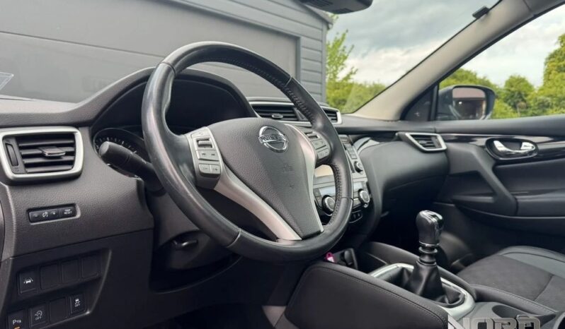 NISSAN Qashqai  | FWD (przód) | Manualna | 115 KM | Brązowy full