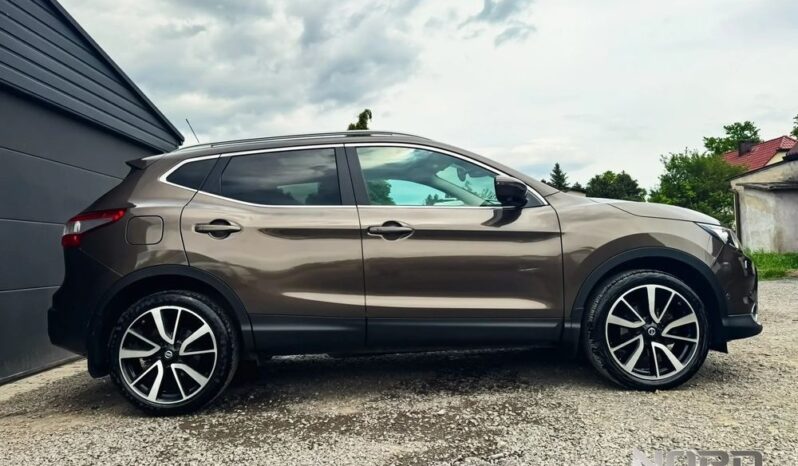 NISSAN Qashqai  | FWD (przód) | Manualna | 115 KM | Brązowy full