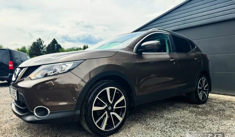 NISSAN Qashqai  | FWD (przód) | Manualna | 115 KM | Brązowy full