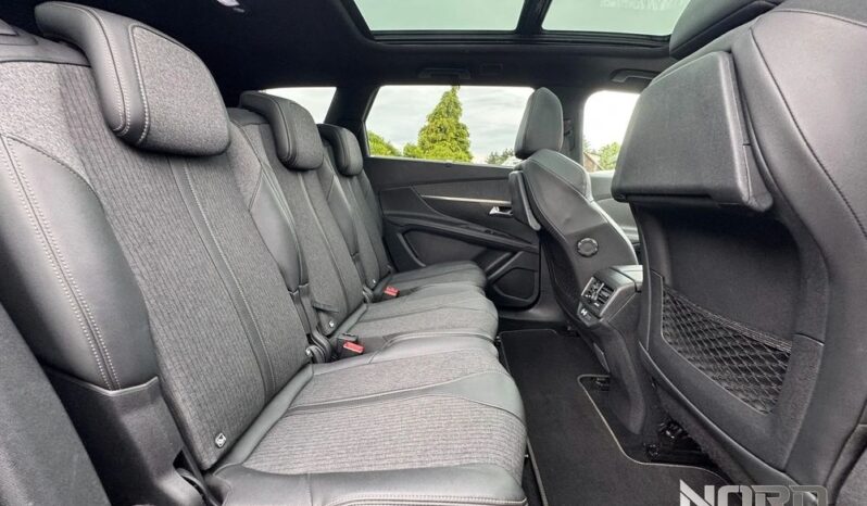 PEUGEOT 5008  | FWD (przód) | Automatyczna | 180 KM | Granatowy full
