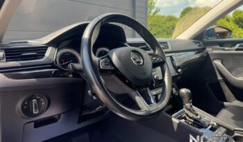 SKODA Superb  | FWD (przód) | Automatyczna | 180 KM | Granatowy full