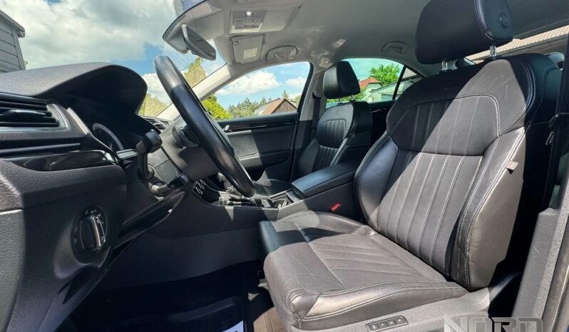 SKODA Superb  | FWD (przód) | Automatyczna | 180 KM | Granatowy full