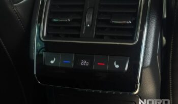 SKODA Superb  | FWD (przód) | Automatyczna | 180 KM | Granatowy full