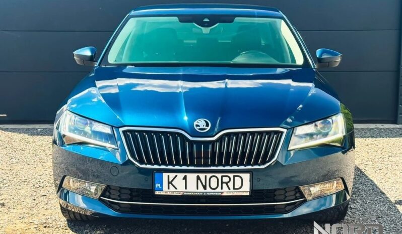 SKODA Superb  | FWD (przód) | Automatyczna | 180 KM | Granatowy full