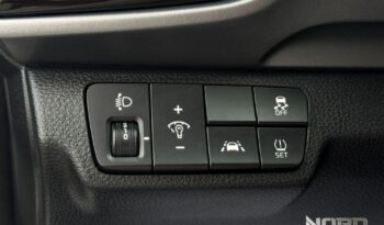 KIA Stonic  | FWD (przód) | Manualna | 120 KM | Srebrny full
