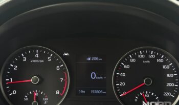 KIA Stonic  | FWD (przód) | Manualna | 120 KM | Srebrny full