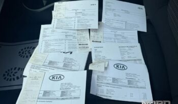 KIA Stonic  | FWD (przód) | Manualna | 120 KM | Srebrny full