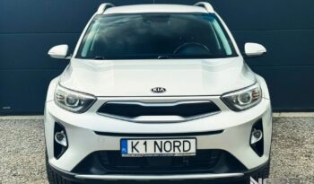 KIA Stonic  | FWD (przód) | Manualna | 120 KM | Srebrny full