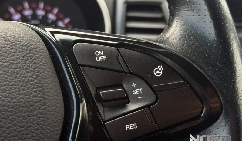 SsangYong/KGM XLV | 4×4 (doł. automatycznie) | Manualna | 115 KM | Granatowy full
