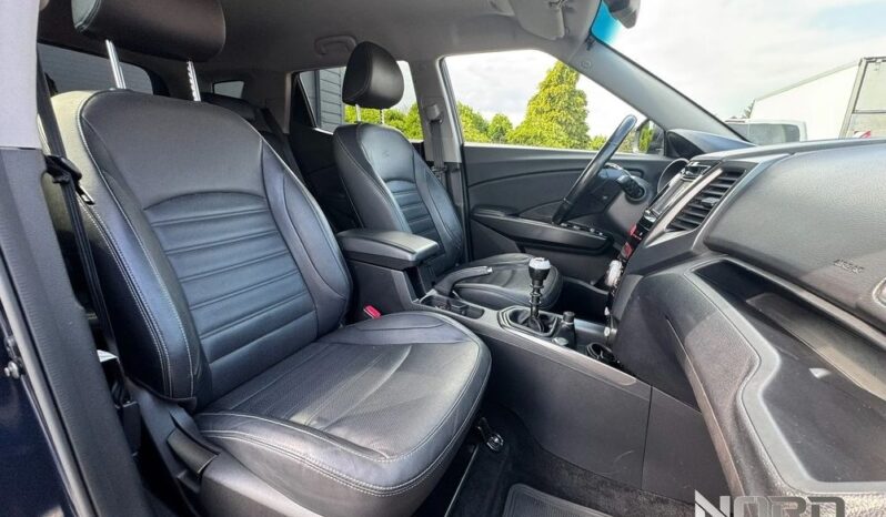 SsangYong/KGM XLV | 4×4 (doł. automatycznie) | Manualna | 115 KM | Granatowy full