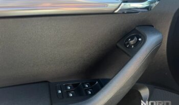 SKODA Octavia  | 4×4 (stały) | Automatyczna | 184 KM | Czarny full