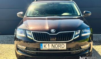 SKODA Octavia  | 4×4 (stały) | Automatyczna | 184 KM | Czarny full