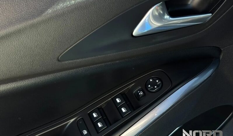 OPEL Grandland X | FWD (przód) | Automatyczna | 130 KM | Granatowy full